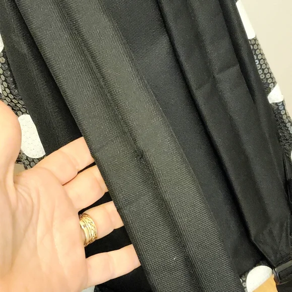 Disney polka dot sequin bookbag - Picture 3 of 4